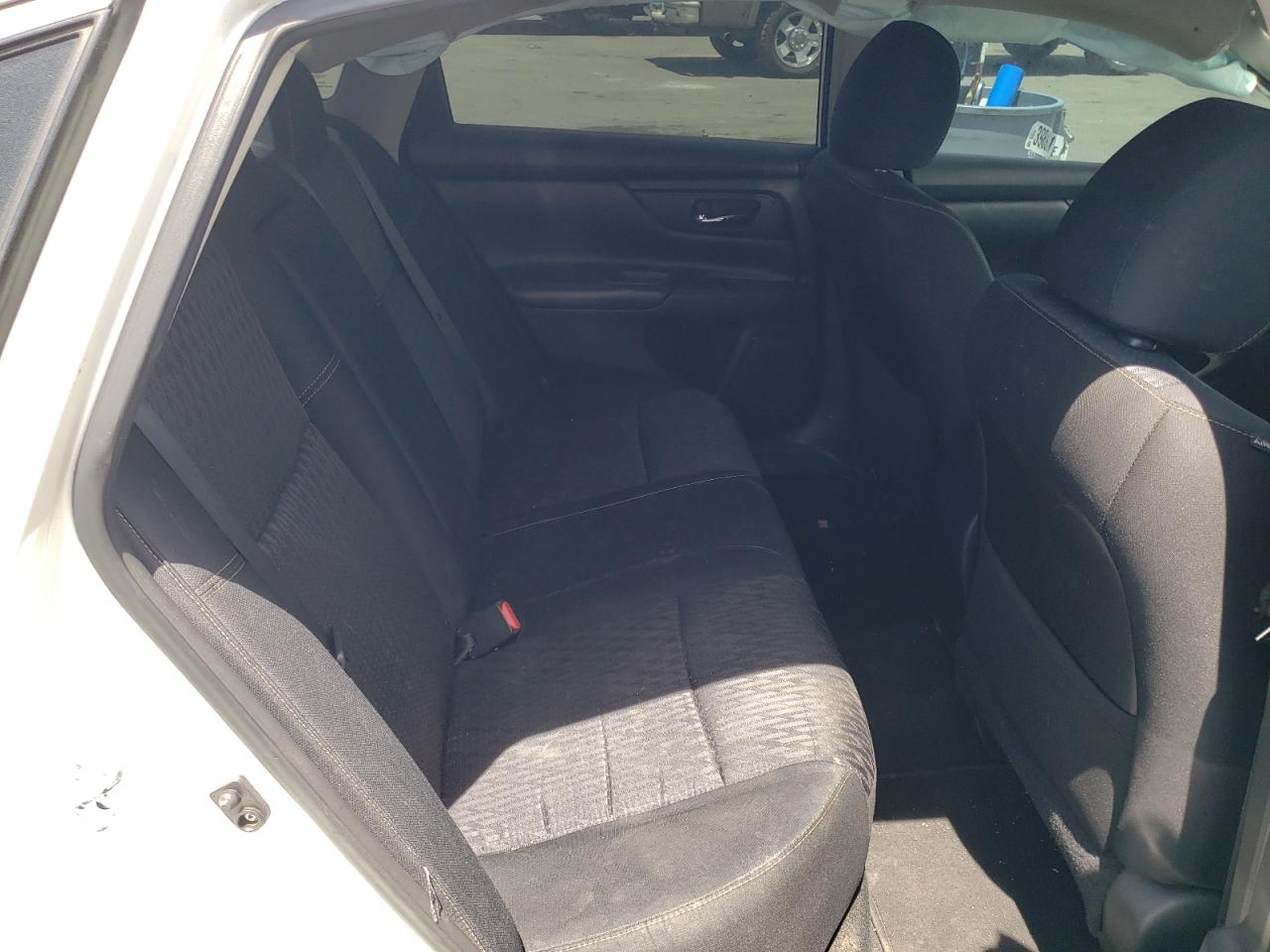 Photo 6 from auction – 2016 NISSAN ALTIMA 2.5 with VIN 1N4AL3AP1GC113768