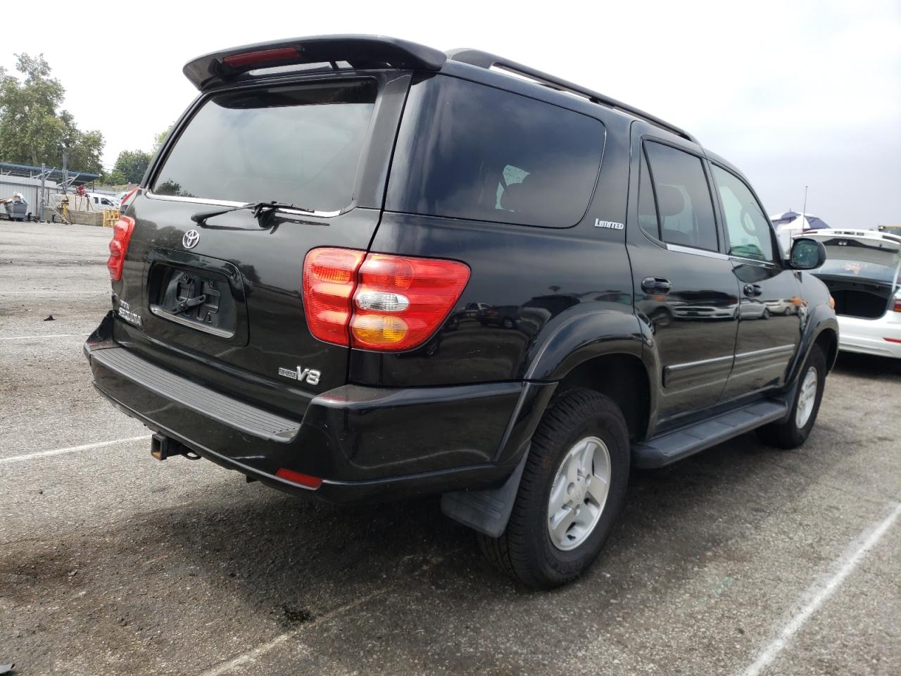 Photo 4 from auction – 2002 TOYOTA SEQUOIA LI with VIN 5TDBT48A92S101946