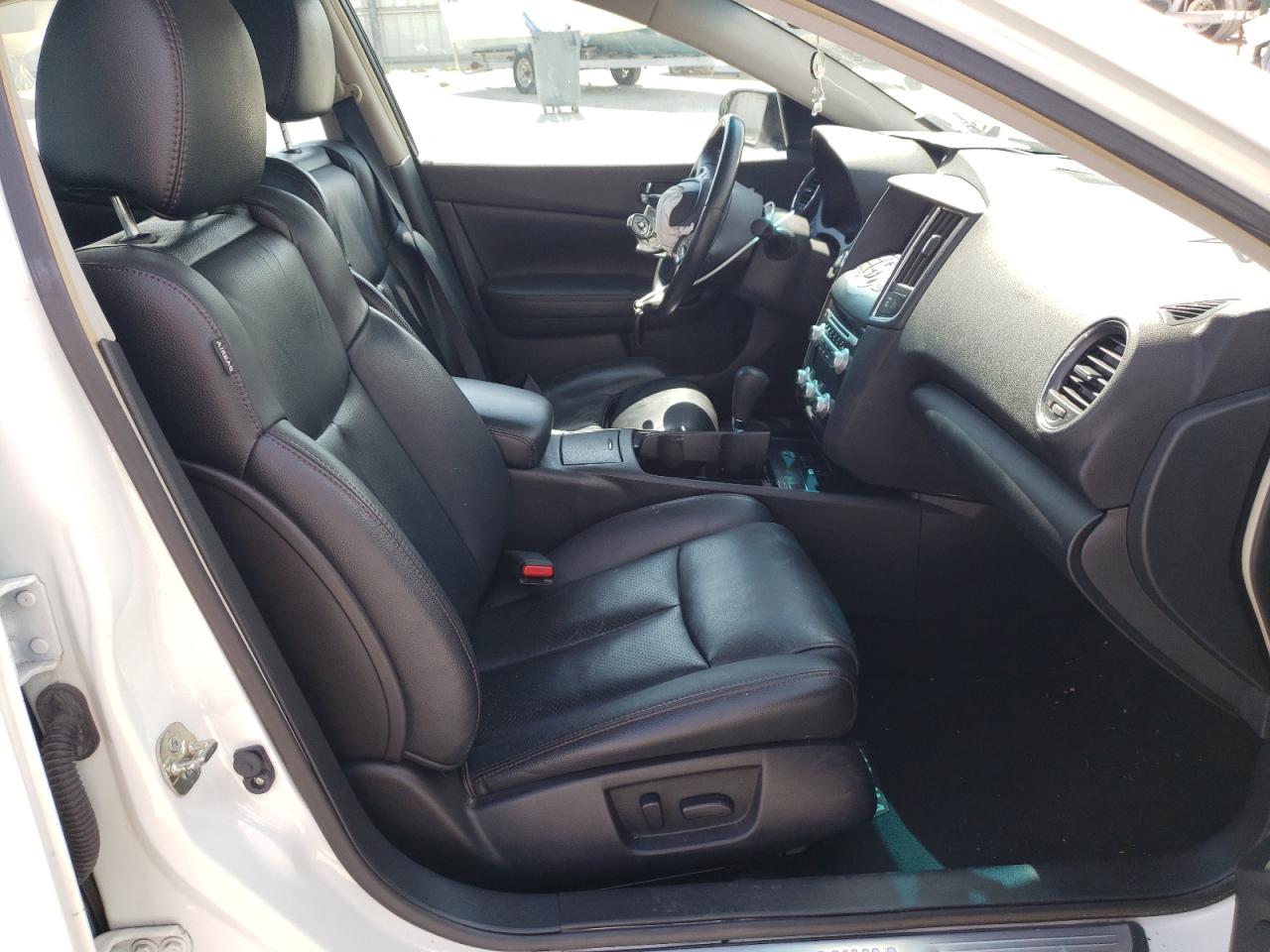 Photo 5 from auction – 2013 NISSAN MAXIMA S with VIN 1N4AA5AP1DC830166