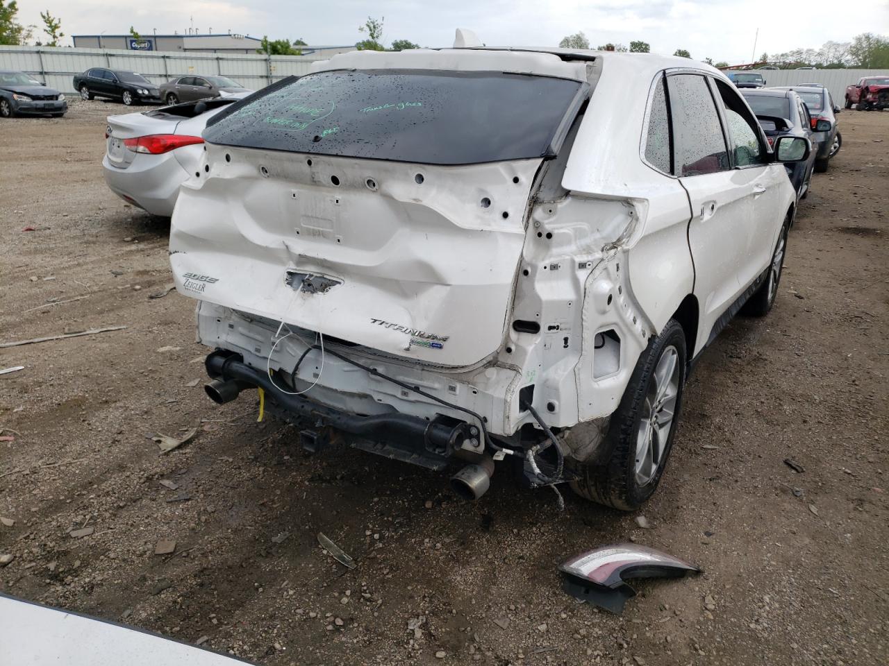 Photo 9 from auction – 2016 FORD EDGE TITAN with VIN 2FMPK4K97GBC30831