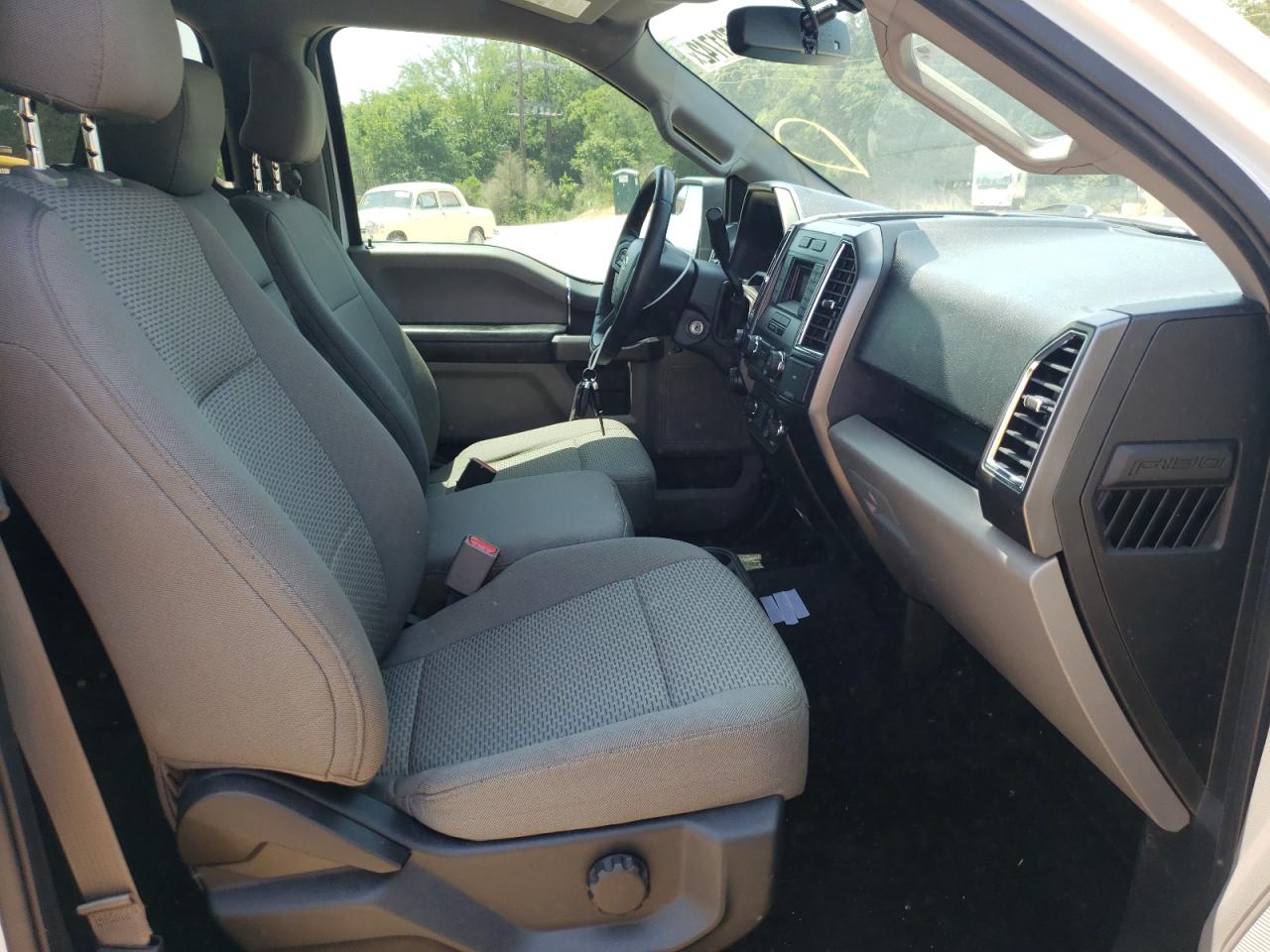 Foto 5 de la subasta – 2016 FORD F150 SUPER con VIN 1FTEW1CF0GFD20792
