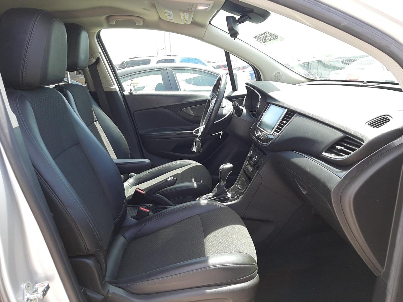 Photo 19 from auction – 2018 BUICK ENCORE PRE with VIN KL4CJASB6JB692487