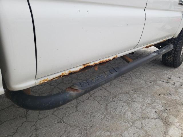 Photo 10 from auction – 2004 CHEVROLET SILVERADO with VIN 1GCHK23U24F200193
