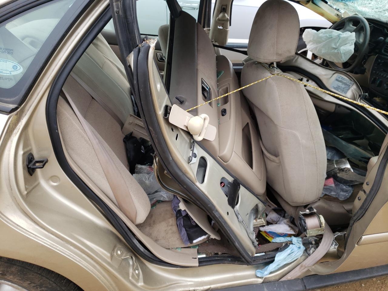 Photo 6 from auction – 2001 FORD TAURUS SE with VIN 1FAFP53271G248485