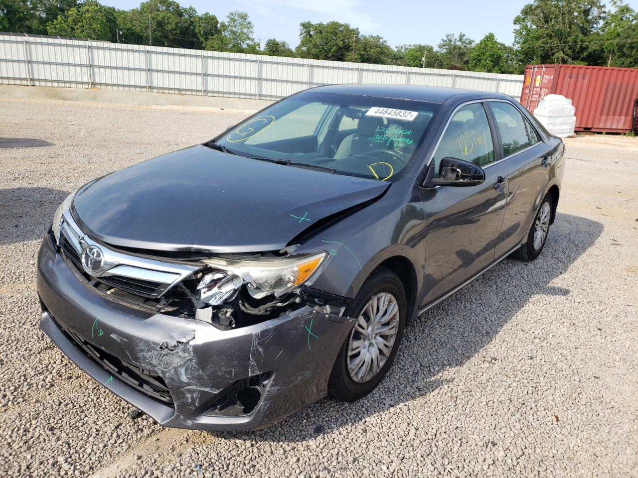 Photo 2 from auction – 2012 TOYOTA CAMRY BASE with VIN 4T1BF1FK6CU183242