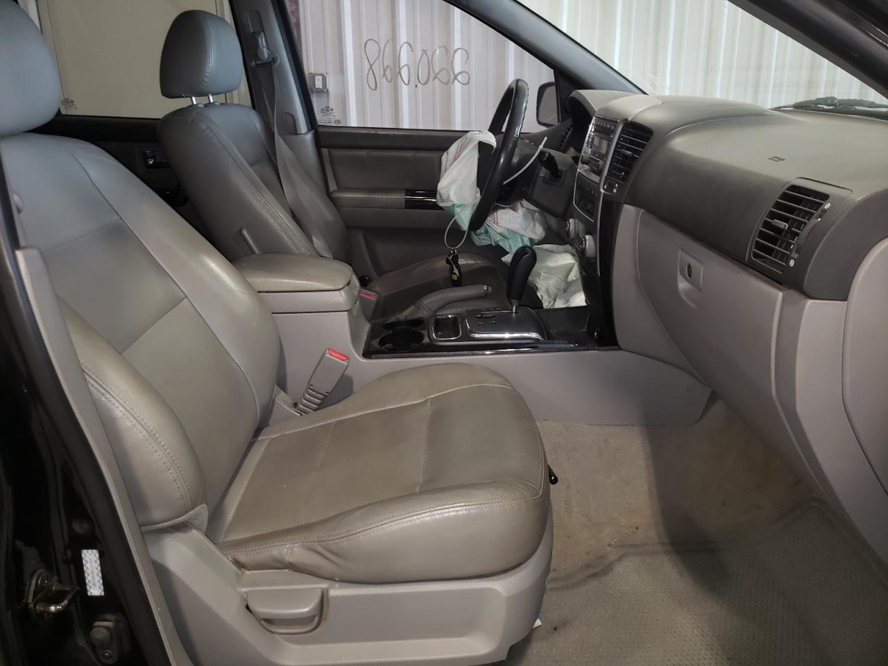 Photo 5 from auction – 2007 KIA SORENTO EX with VIN KNDJD736375671385