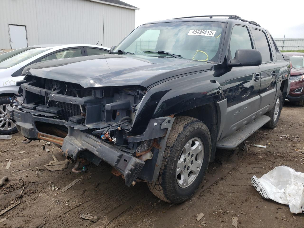 Photo 2 from auction – 2002 CHEVROLET AVALANCHE with VIN 3GNEK13T22G144893