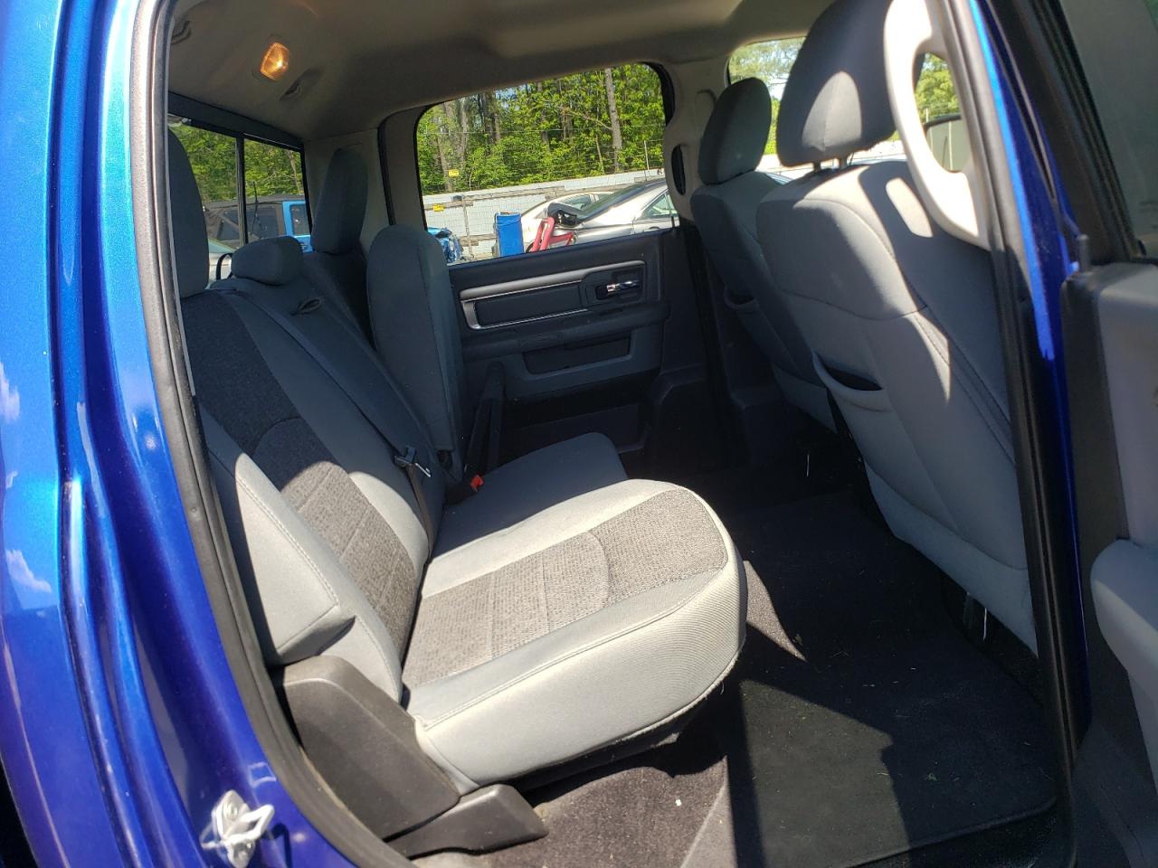 Photo 6 from auction – 2015 RAM 1500 SLT with VIN 1C6RR7LT1FS526685