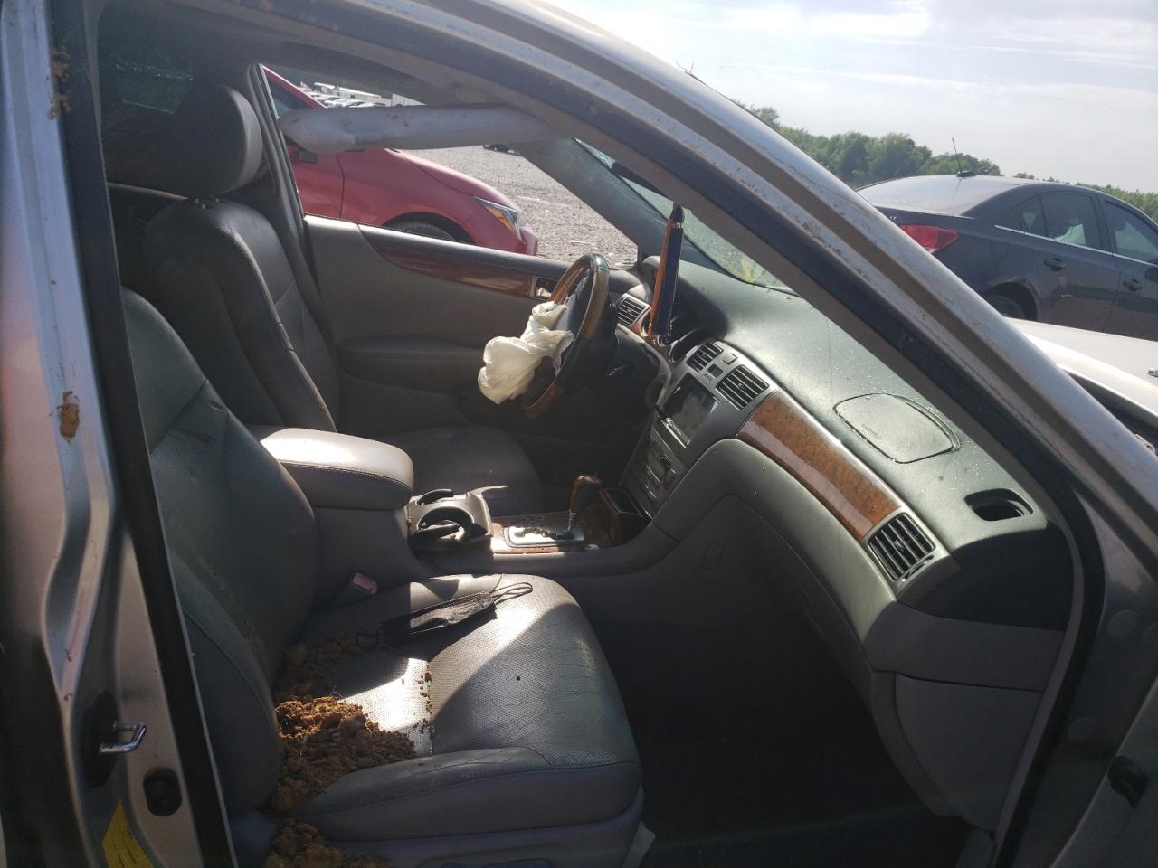 Photo 5 from auction – 2005 LEXUS ES 330 with VIN JTHBA30G555060868