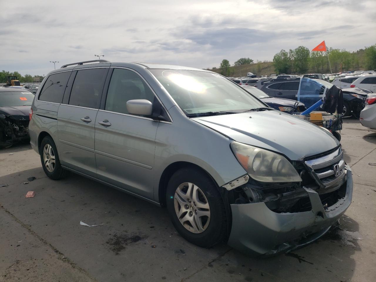 HONDA ODYSSEY EX 2005 with VIN 5FNRL38735B073910 - Photo from auction
