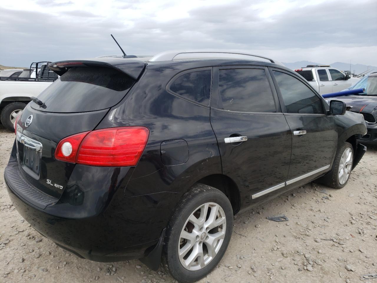 Photo 4 from auction – 2012 NISSAN ROGUE S with VIN JN8AS5MV9CW370337