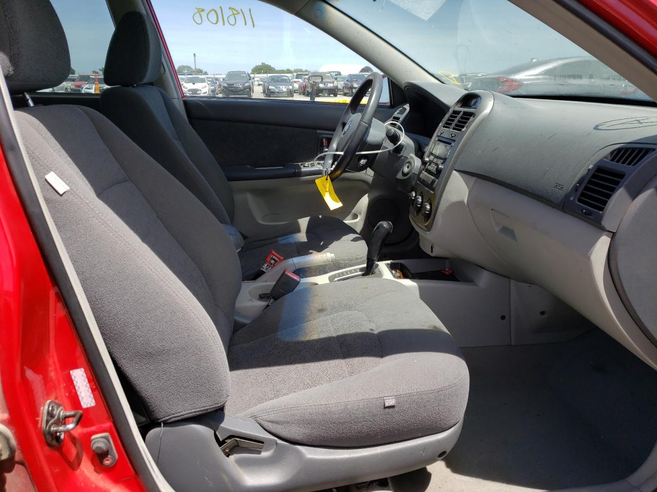 Фото 5 с аукциона – 2006 KIA SPECTRA5 с VIN KNAFE162765205334