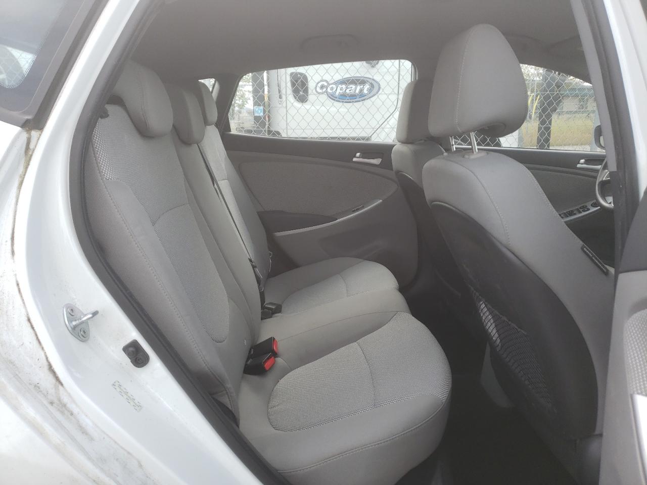 Photo 6 from auction – 2014 HYUNDAI ACCENT GLS with VIN KMHCT5AE0EU144669