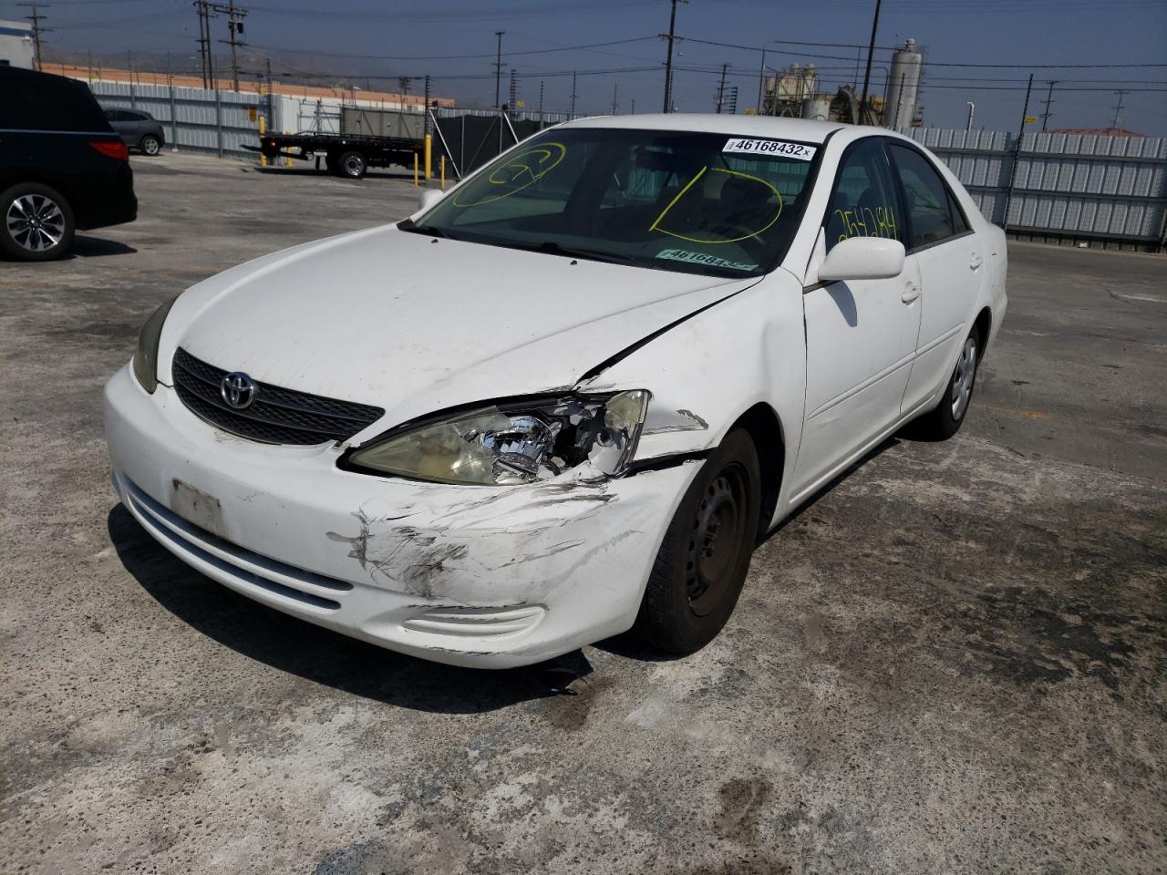 Photo 2 from auction – 2002 TOYOTA CAMRY LE with VIN 4T1BE30K42U009661