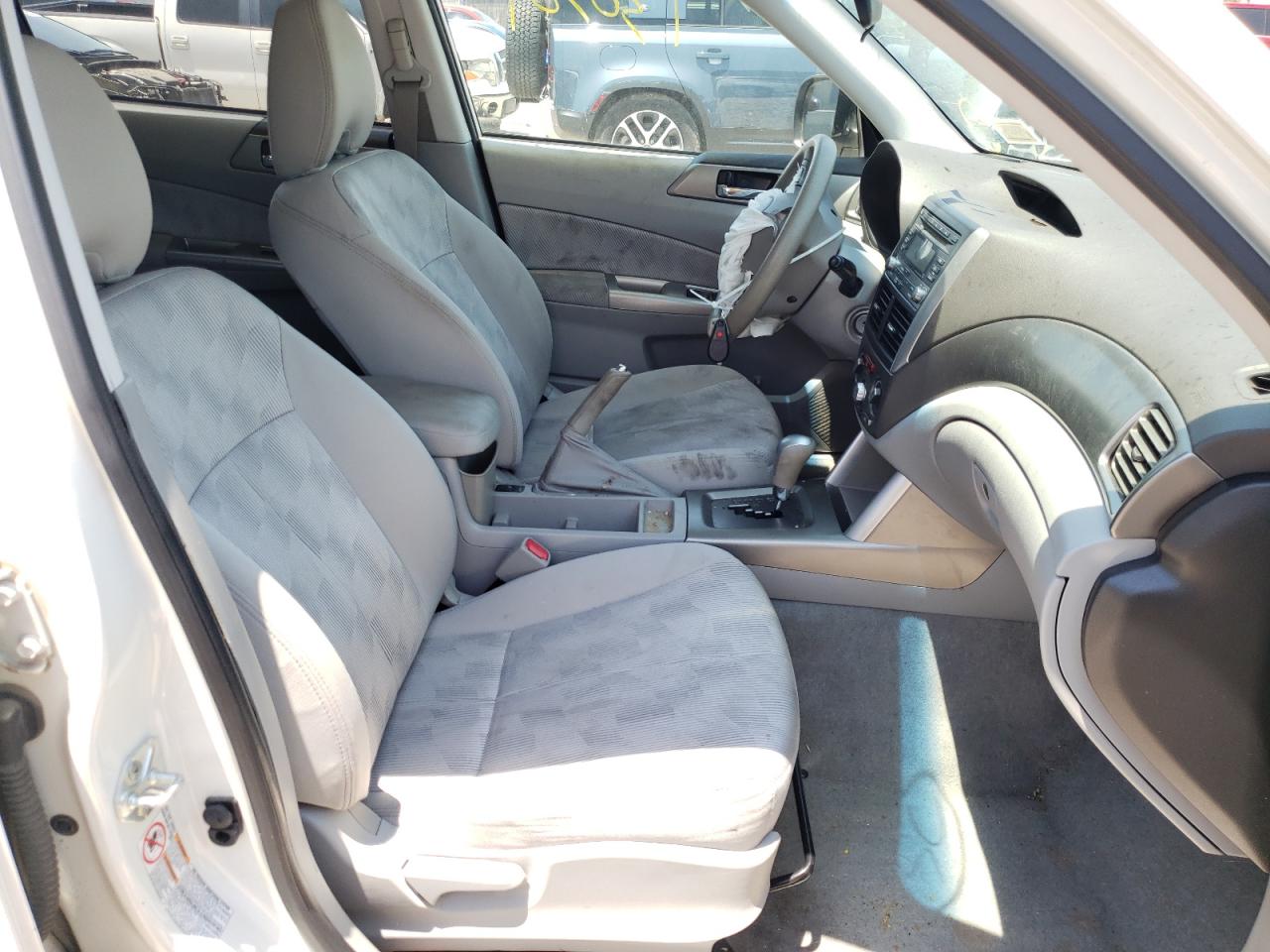 Photo 5 from auction – 2010 SUBARU FORESTER 2 with VIN JF2SH6CC2AH705235