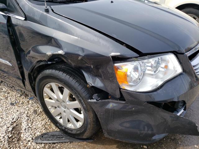 Photo 9 from auction – 2011 CHRYSLER TOWN & COU with VIN 2A4RR8DG5BR781717