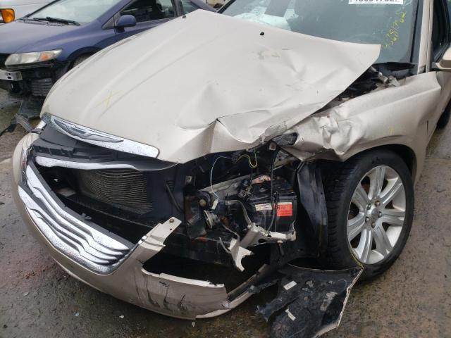 Photo 9 from auction – 2013 CHRYSLER 200 LX with VIN 1C3CCBAB1DN704818
