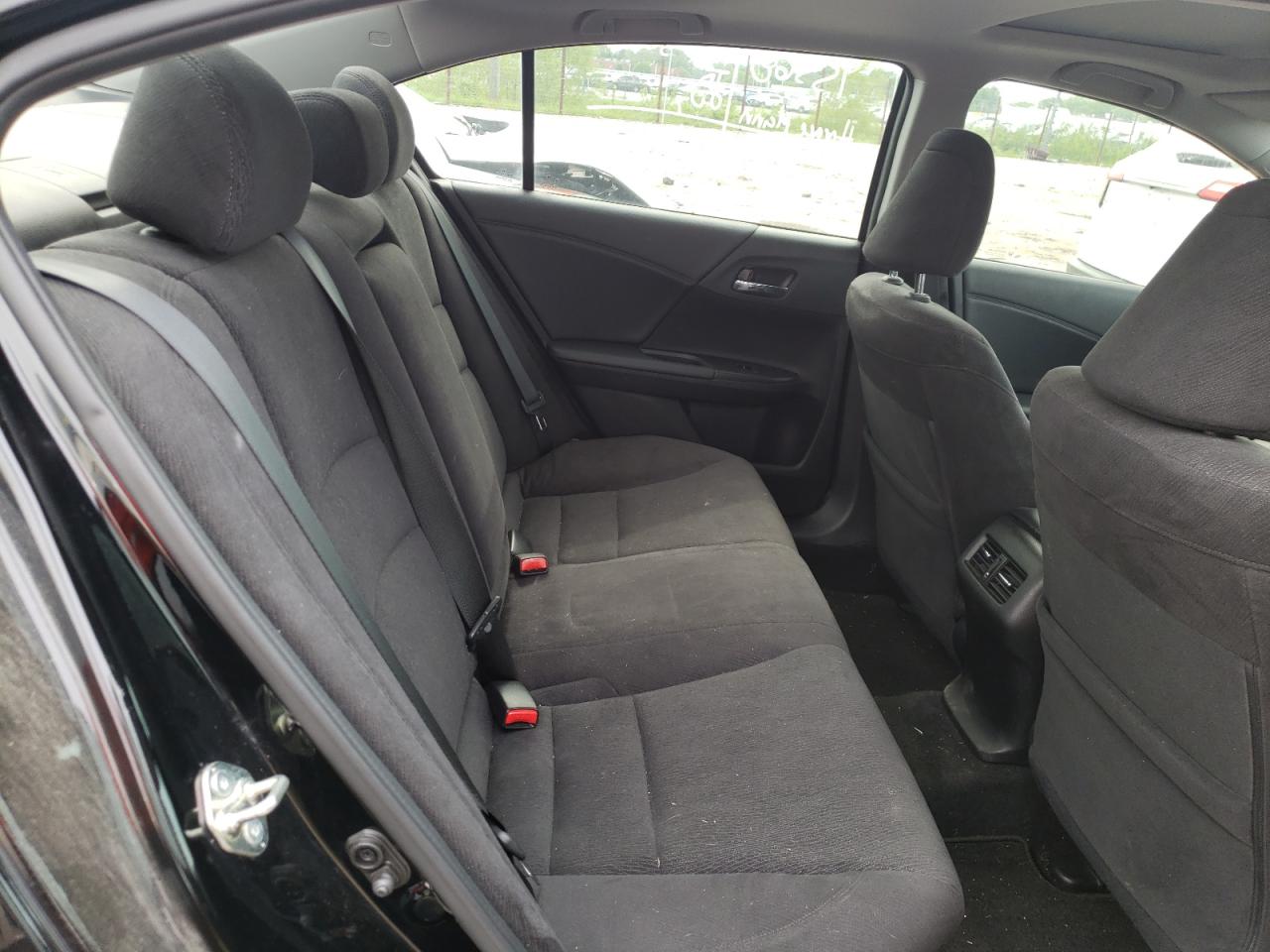 Photo 6 from auction – 2015 HONDA ACCORD EX with VIN 1HGCR2F71FA040160