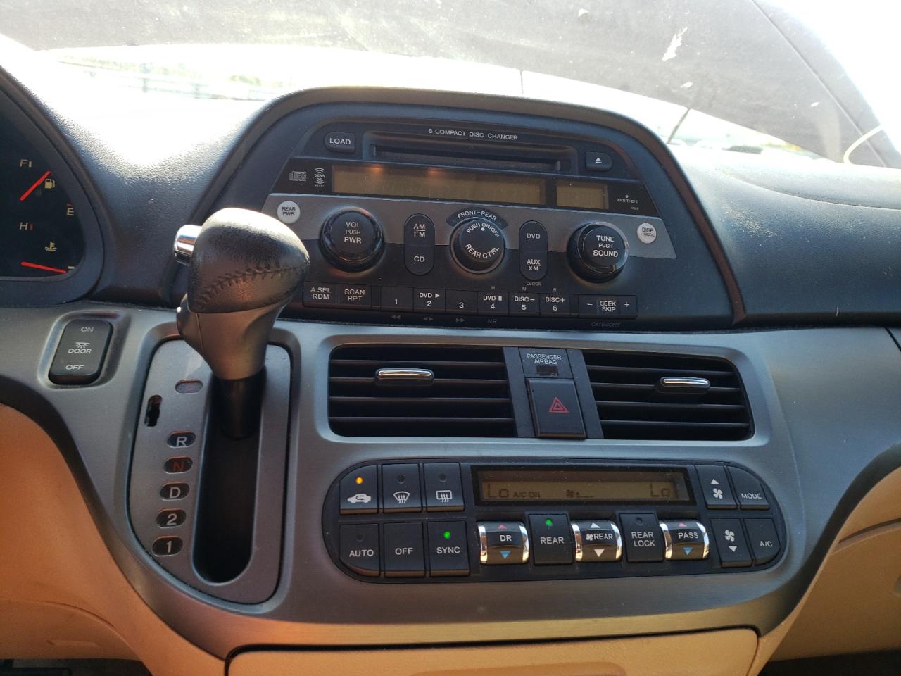 Photo 9 from auction – 2006 HONDA ODYSSEY EX with VIN 5FNRL38756B425256