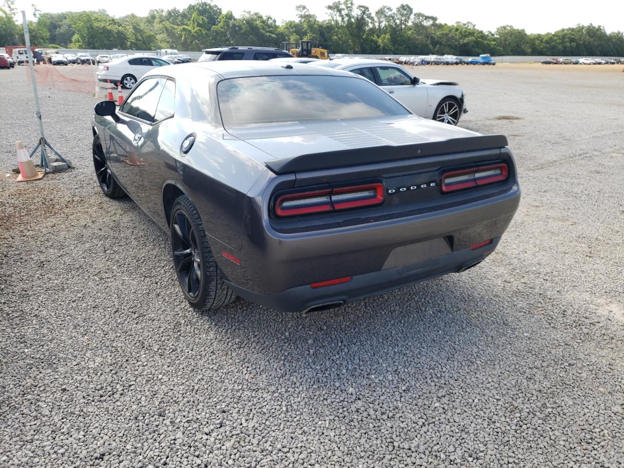 Photo 3 from auction – 2017 DODGE CHALLENGER with VIN 2C3CDZAG2HH573298