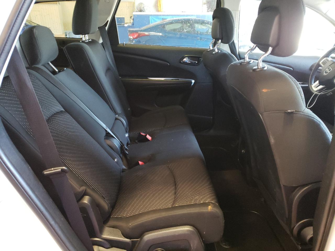 Photo 6 from auction – 2011 DODGE JOURNEY MA with VIN 3D4PH1FG1BT558336