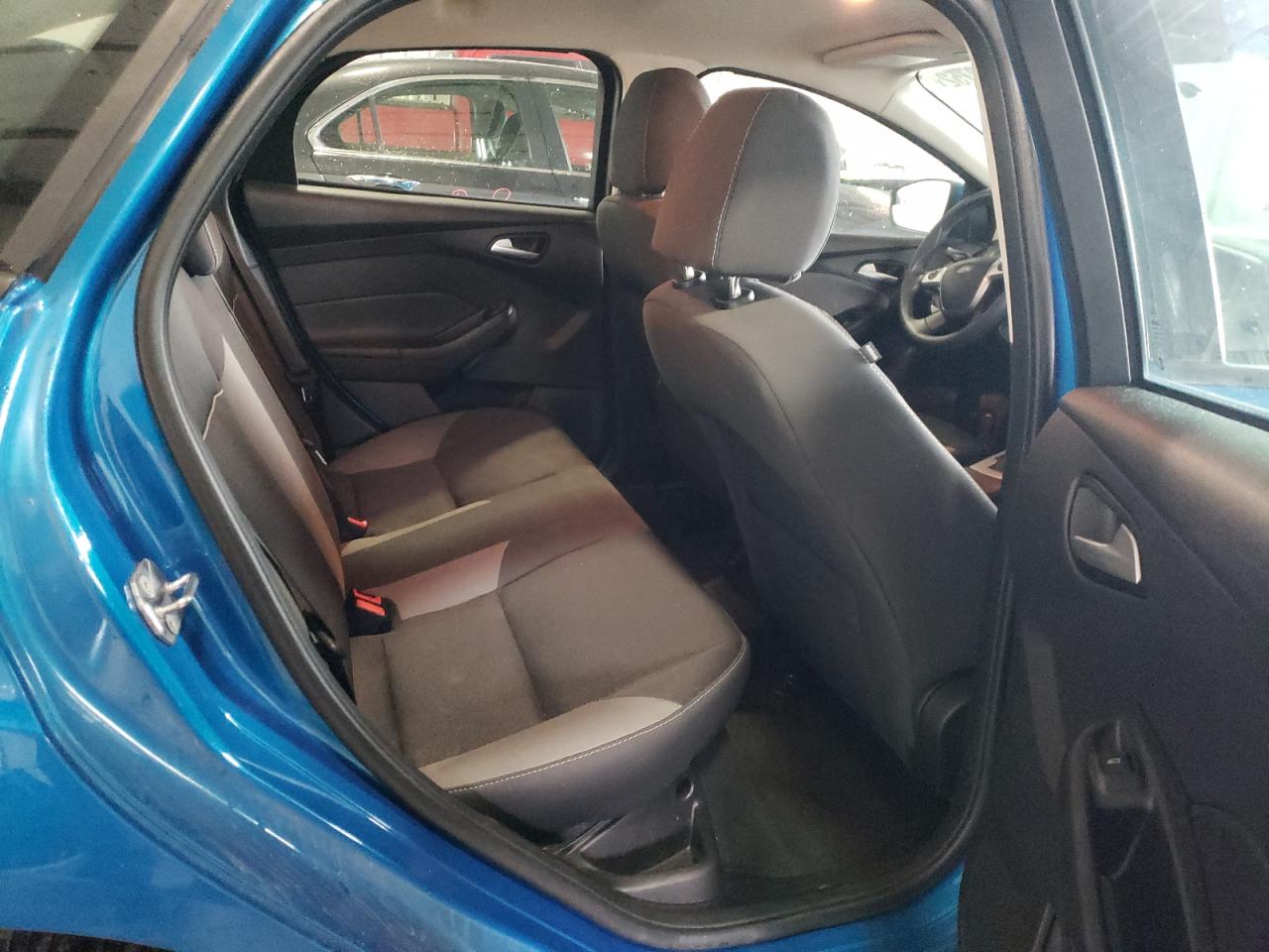 Фото 6 с аукциона – 2014 FORD FOCUS SE с VIN 1FADP3F2XEL402451