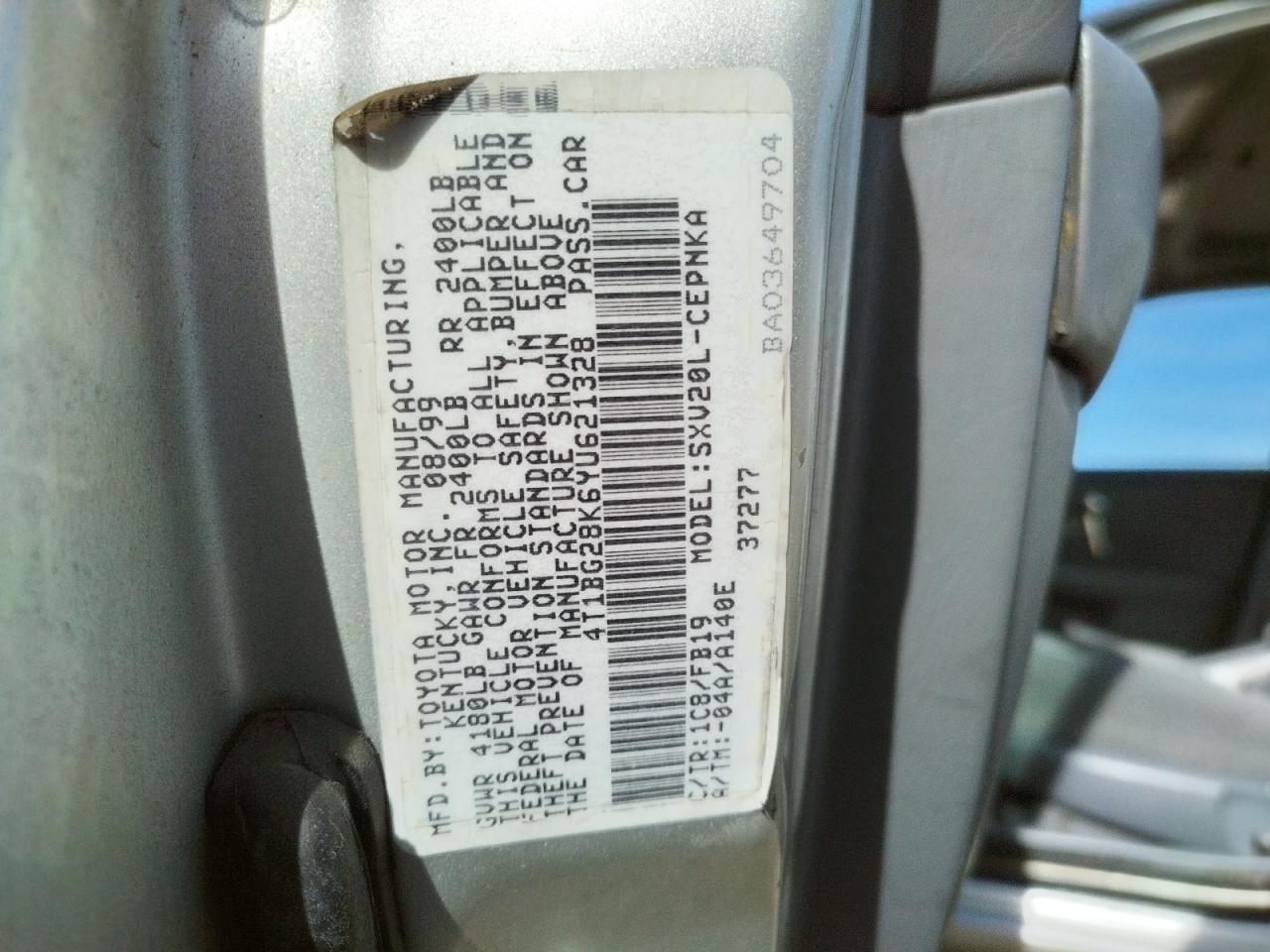 Photo 10 from auction – 2000 TOYOTA CAMRY CE with VIN 4T1BG28K6YU621328