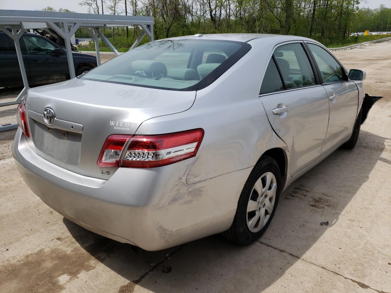 Photo 4 from auction – 2010 TOYOTA CAMRY BASE with VIN 4T1BF3EK4AU098426