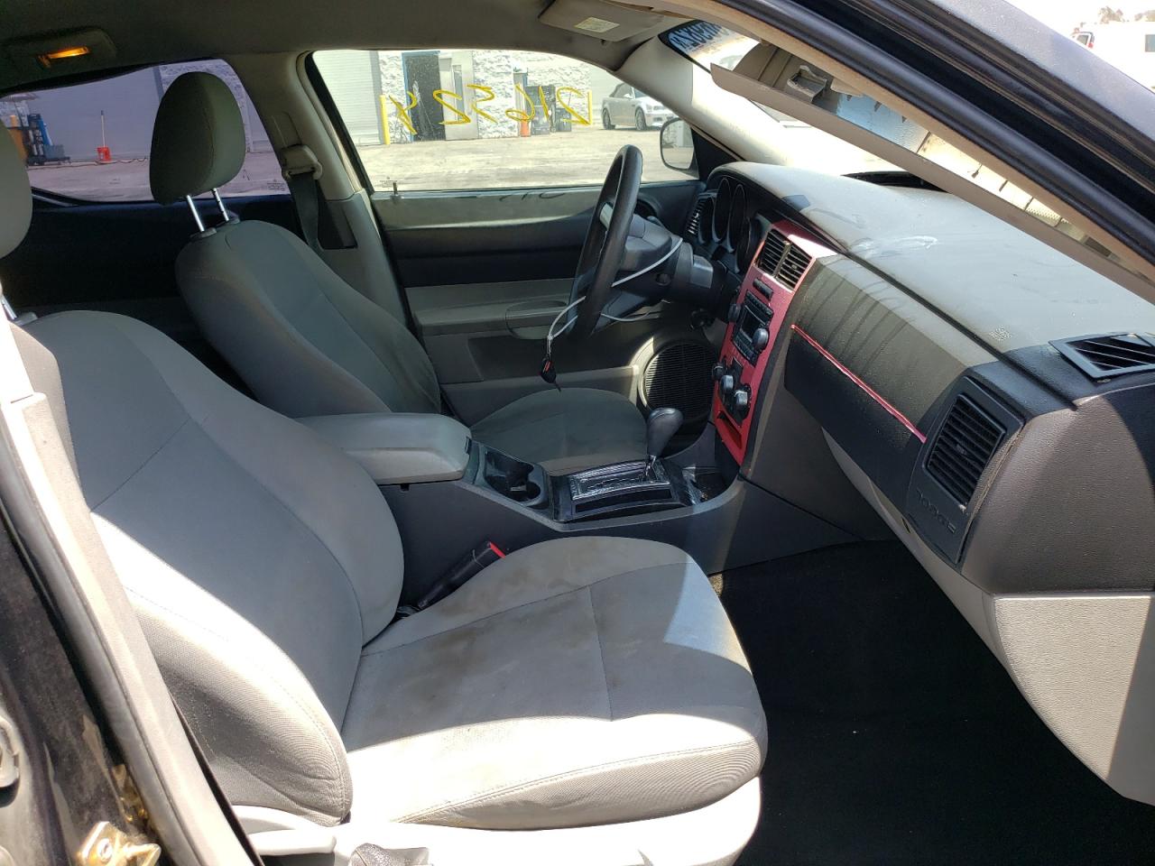 Photo 5 from auction – 2006 DODGE CHARGER SE with VIN 2B3KA43R46H469170