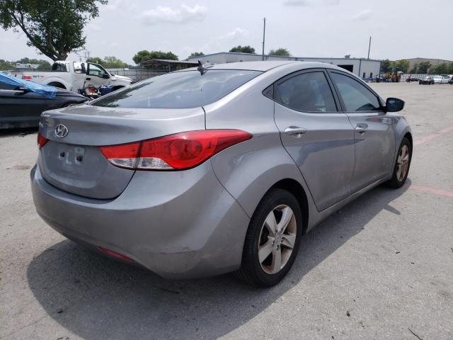 Photo 4 from auction – 2012 HYUNDAI ELANTRA GL with VIN KMHDH4AE5CU454989