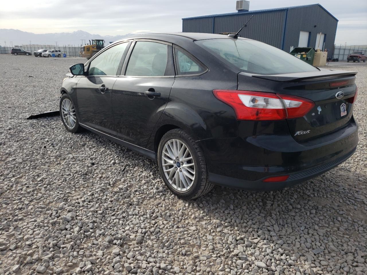 Photo 13 from auction – 2013 FORD FOCUS SE with VIN 1FADP3F26DL116756