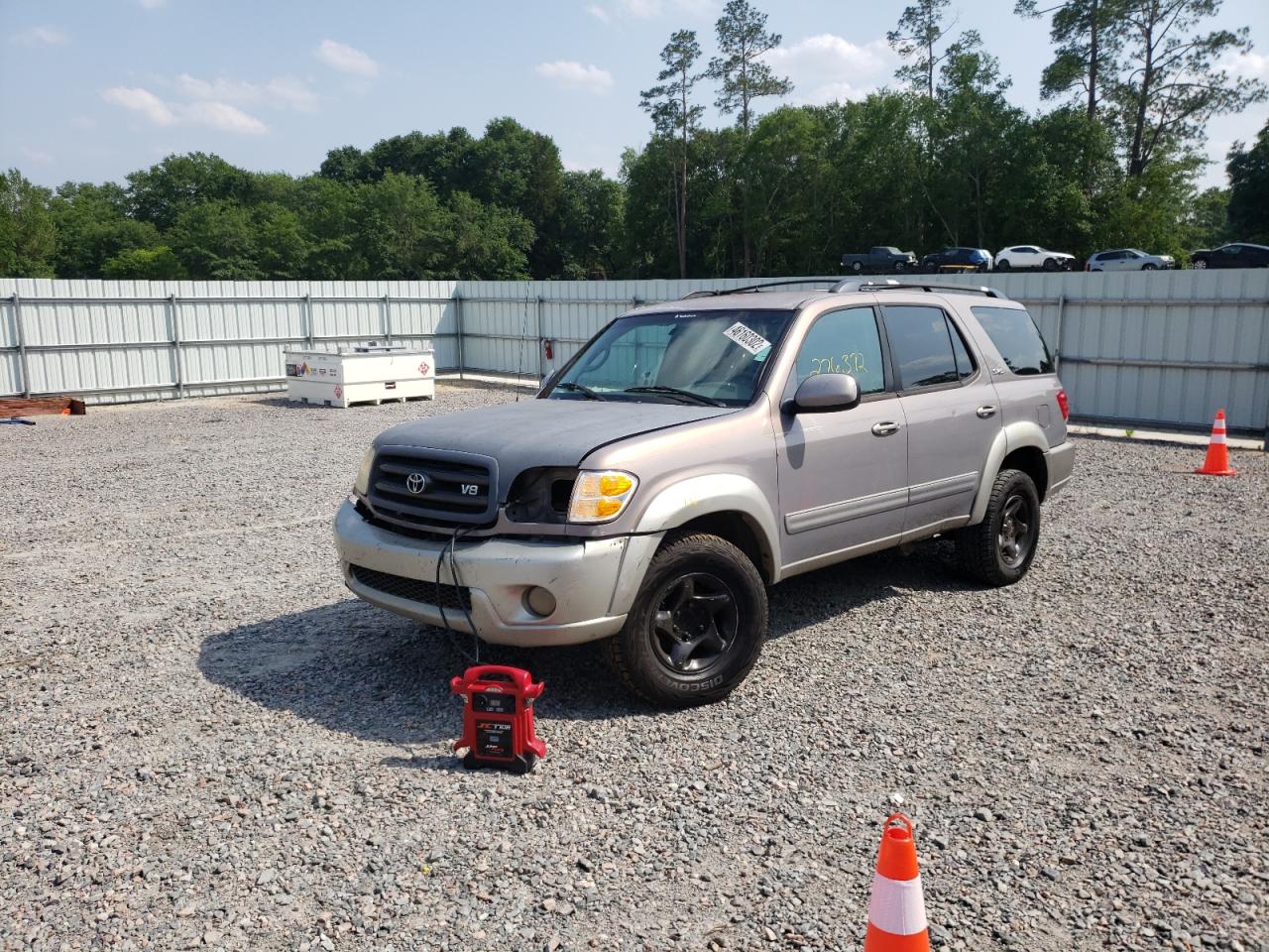 Photo 2 from auction – 2002 TOYOTA SEQUOIA SR with VIN 5TDZT34A32S108423