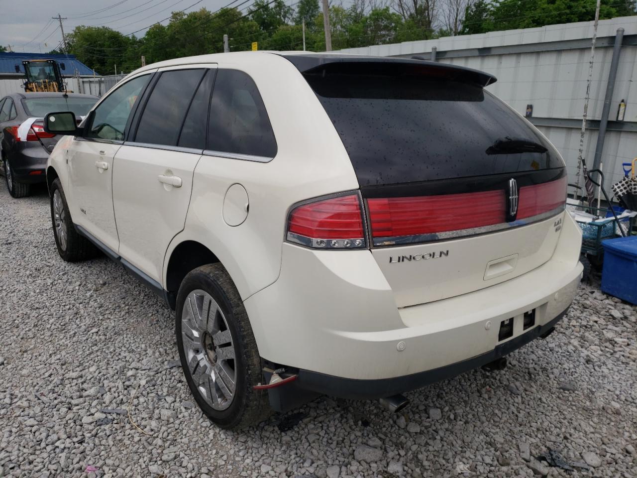 Photo 3 from auction – 2008 LINCOLN MKX with VIN 2LMDU88C98BJ14835