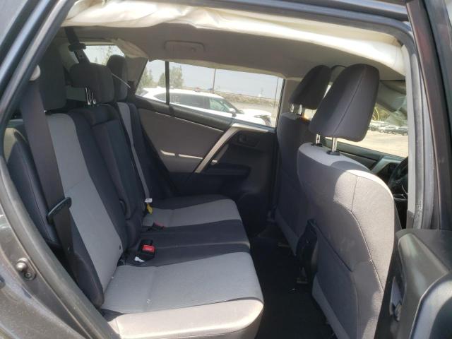 Photo 6 from auction – 2015 TOYOTA RAV4 LE with VIN JTMZFREV3FD078126