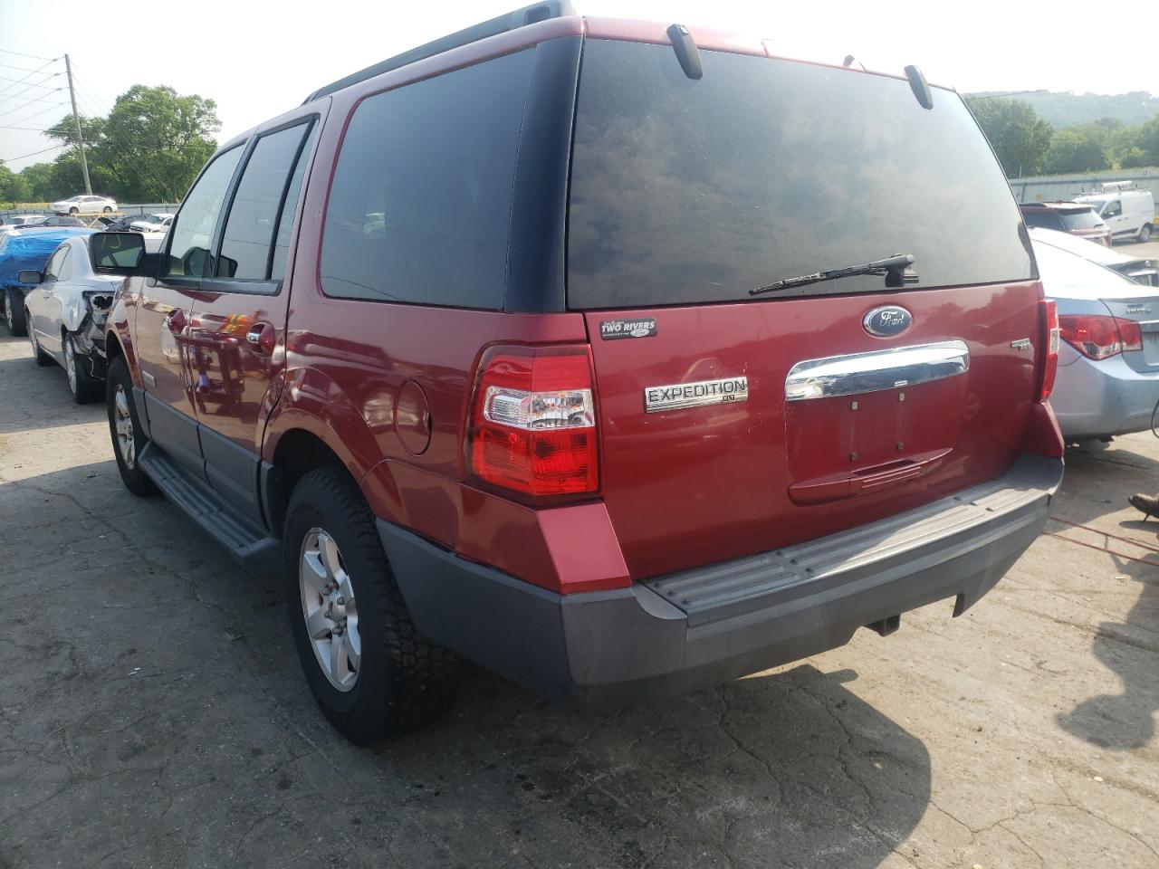 Photo 9 from auction – 2007 FORD EXPEDITION with VIN 1FMFU16577LA29698