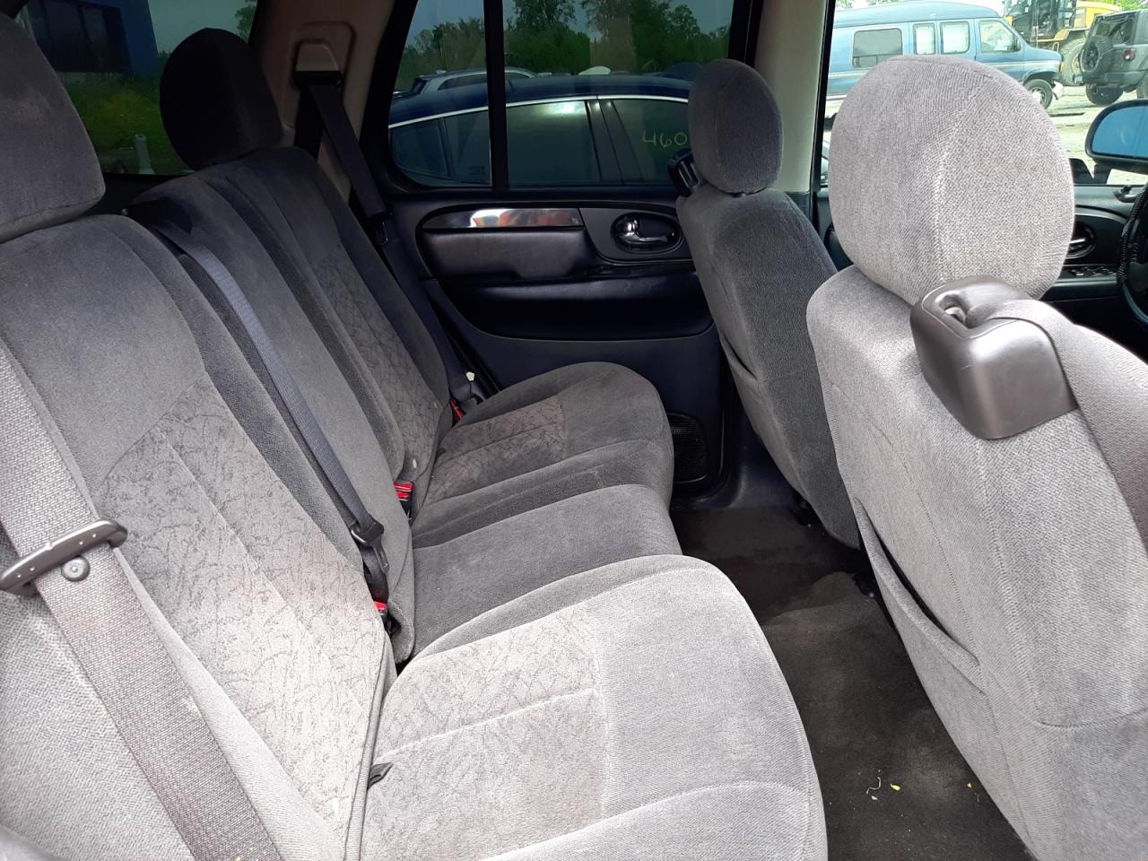 Photo 6 from auction – 2006 GMC ENVOY with VIN 1GKDS13SX62285810