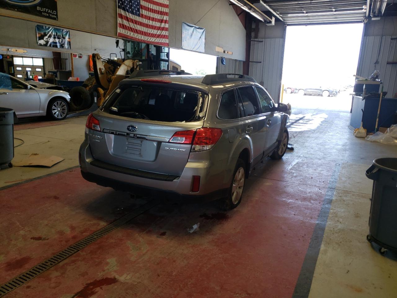 Снимка 4 от търг – 2010 SUBARU OUTBACK 2. с VIN 4S4BRBCC8A3317231