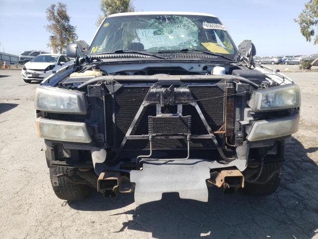 Photo 9 from auction – 2004 CHEVROLET SILVERADO with VIN 1GCHC29U14E135895