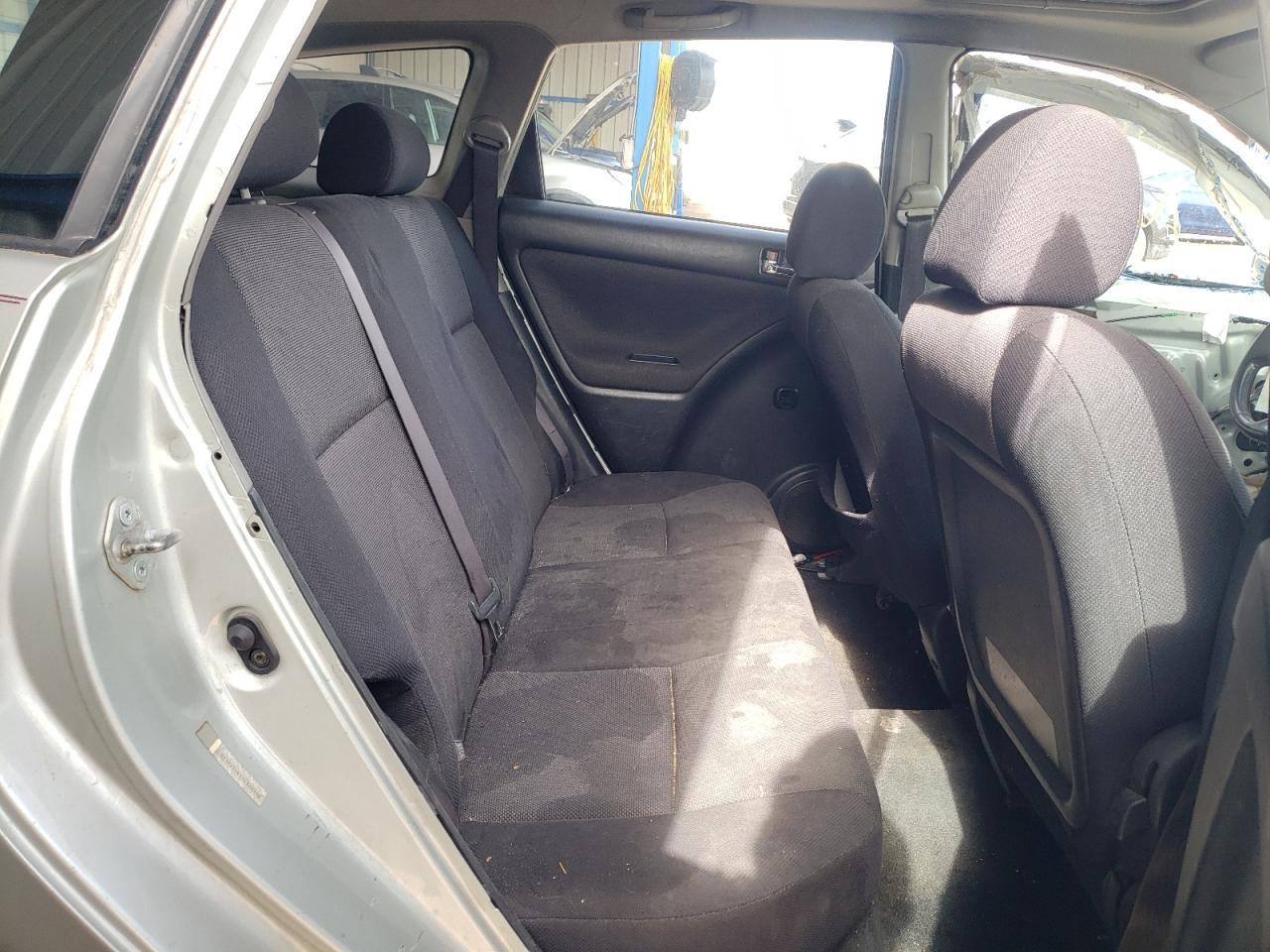 Photo 6 from auction – 2003 TOYOTA MATRIX XRS with VIN 2T1KY32E53C120558