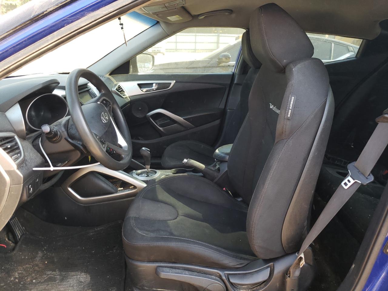Photo 5 from auction – 2012 HYUNDAI VELOSTER with VIN KMHTC6AD0CU072656