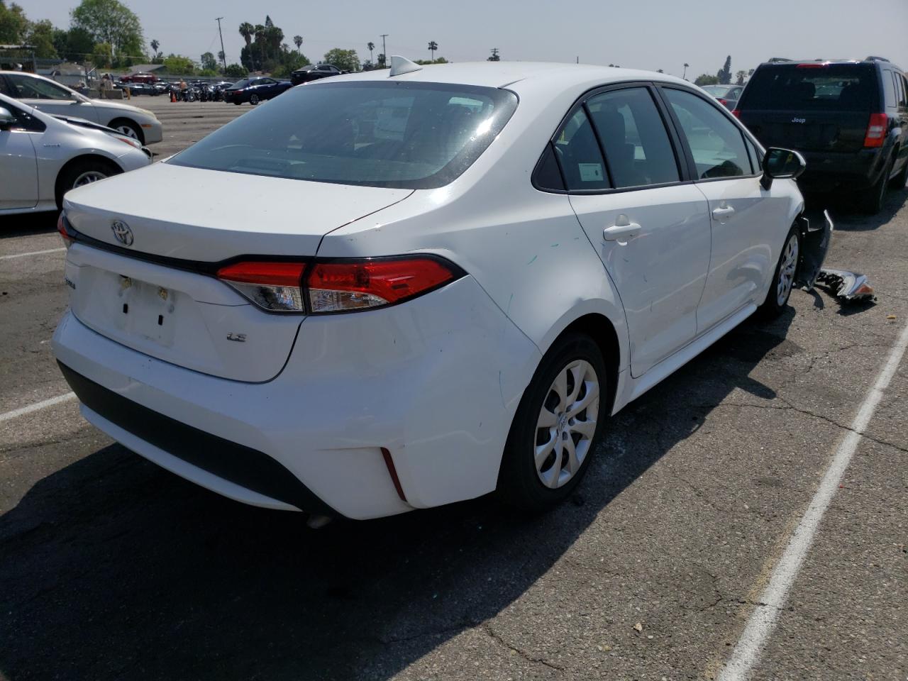 Photo 4 from auction – 2020 TOYOTA COROLLA LE with VIN 5YFEPRAE7LP086708