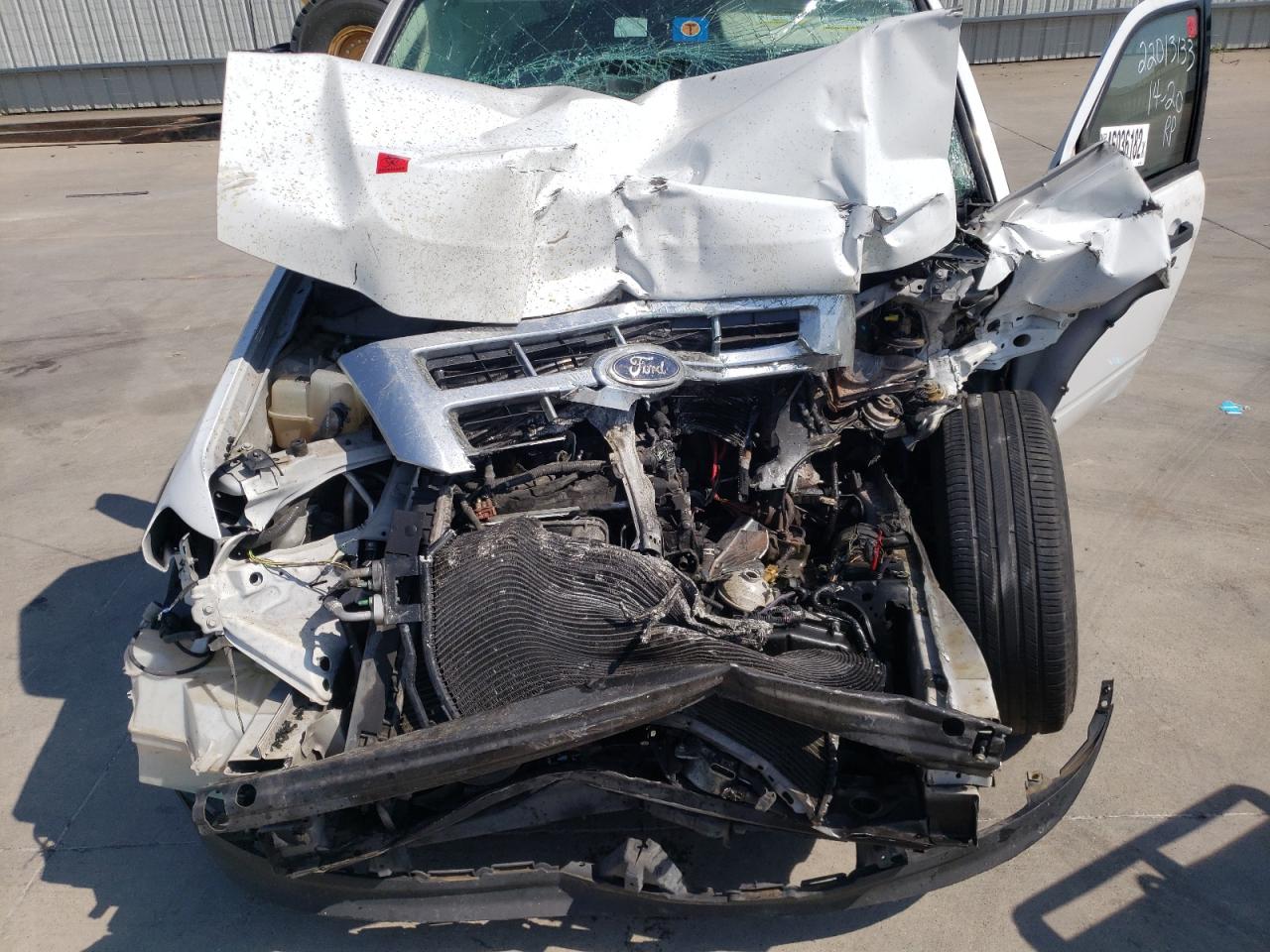 Photo 7 from auction – 2012 FORD ESCAPE XLT with VIN 1FMCU0D71CKB57744