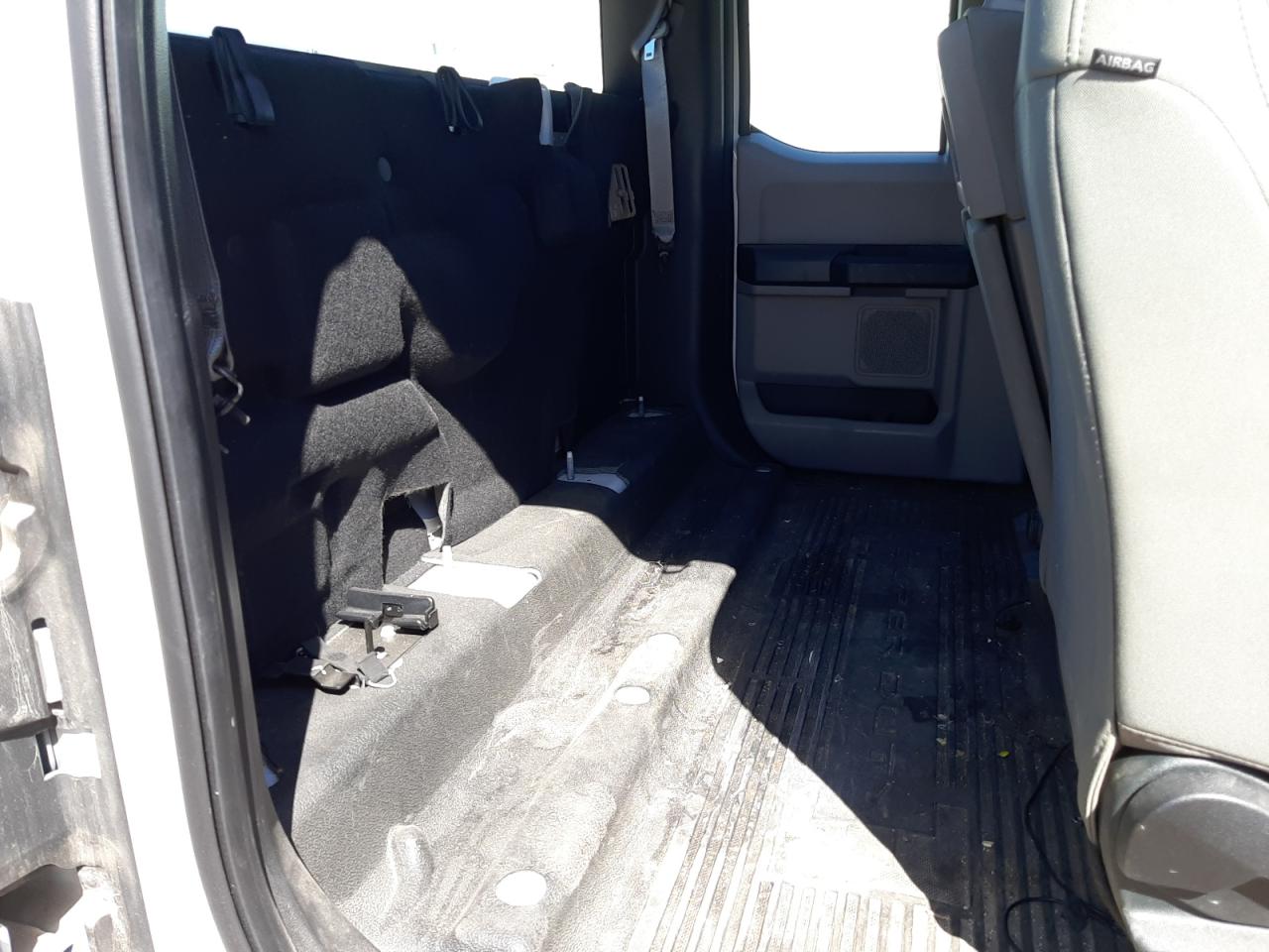Photo 6 from auction – 2017 FORD F250 SUPER with VIN 1FT7X2A64HEF30852