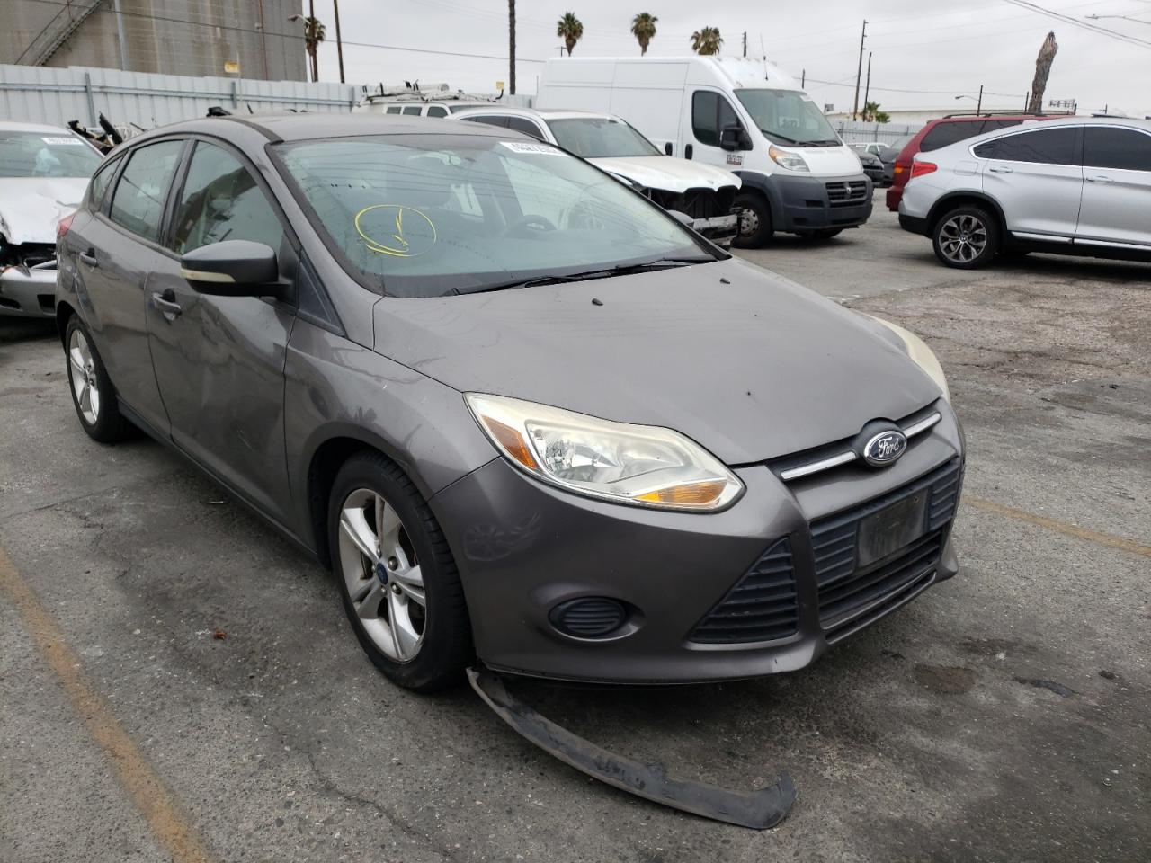 FORD FOCUS SE 2014 with VIN 1FADP3K21EL264529 - Photo from auction