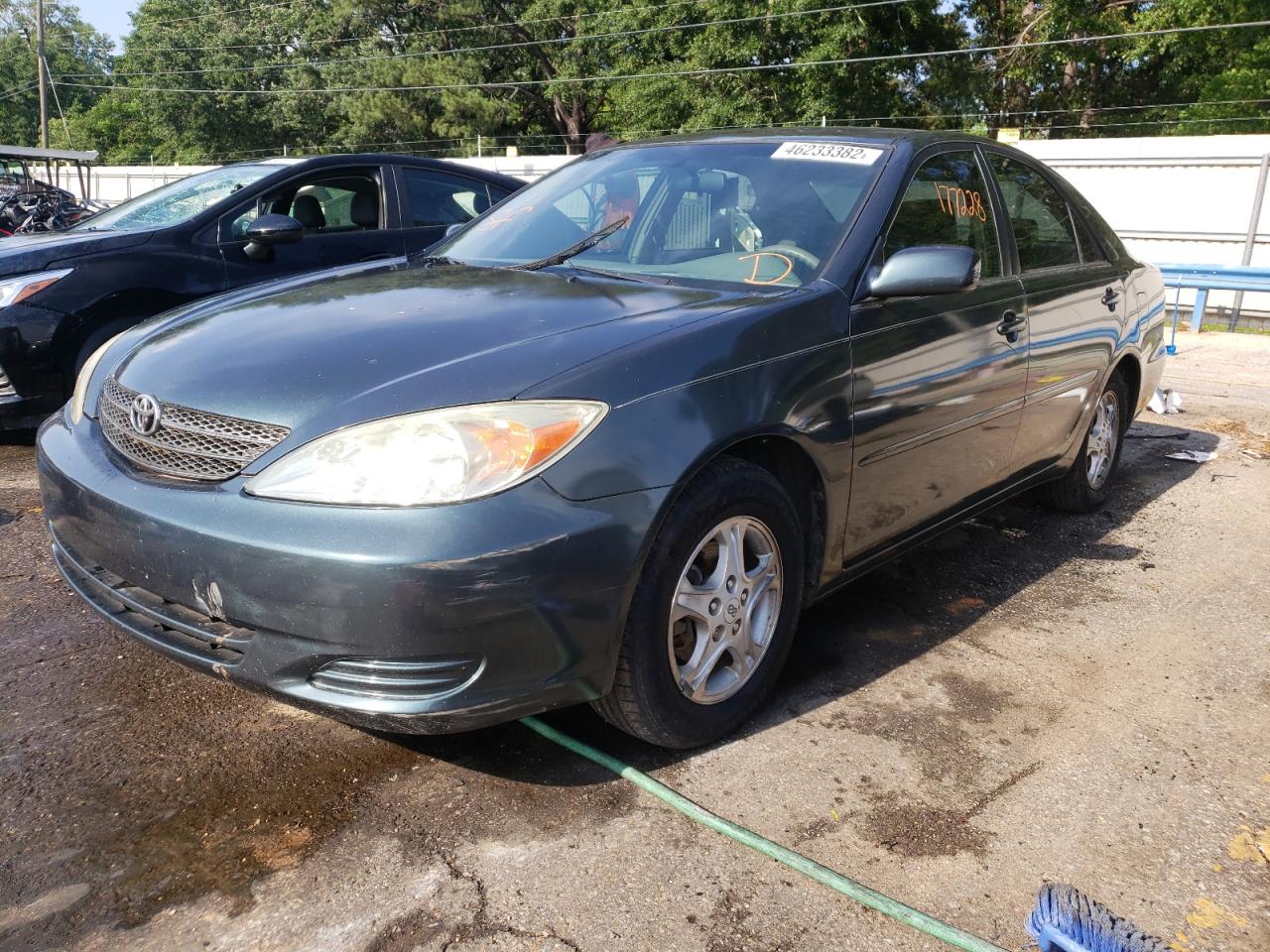 Photo 2 from auction – 2002 TOYOTA CAMRY LE with VIN 4T1BE32K02U530485