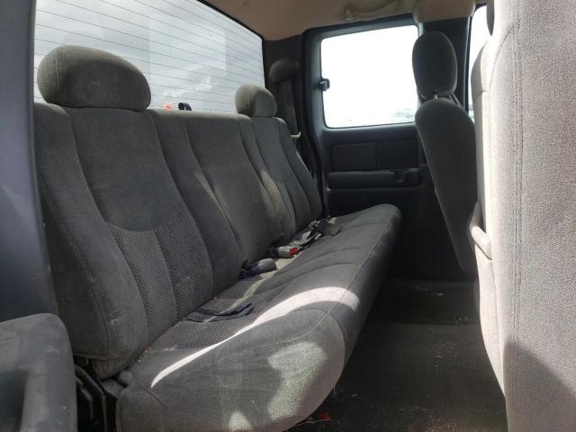 Photo 6 from auction – 2004 CHEVROLET SILVERADO with VIN 1GCEK19T64Z325613