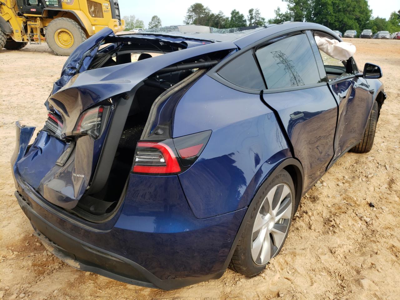 Photo 4 from auction – 2021 TESLA MODEL Y with VIN 5YJYGDEE8MF063722