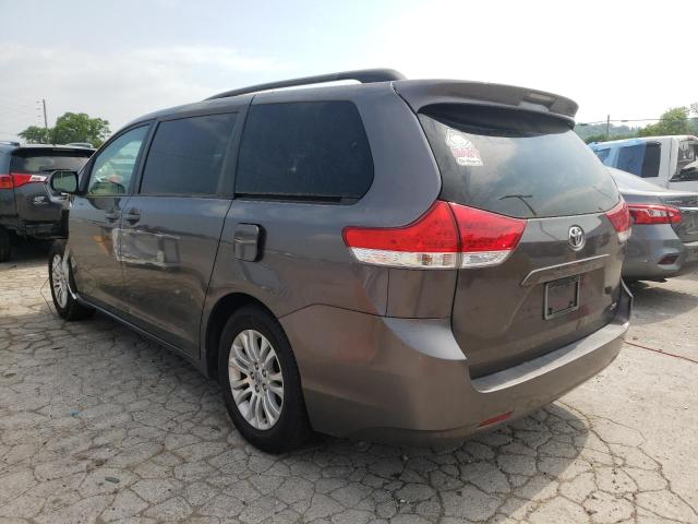 Photo 3 from auction – 2011 TOYOTA SIENNA XLE with VIN 5TDYK3DC7BS154904