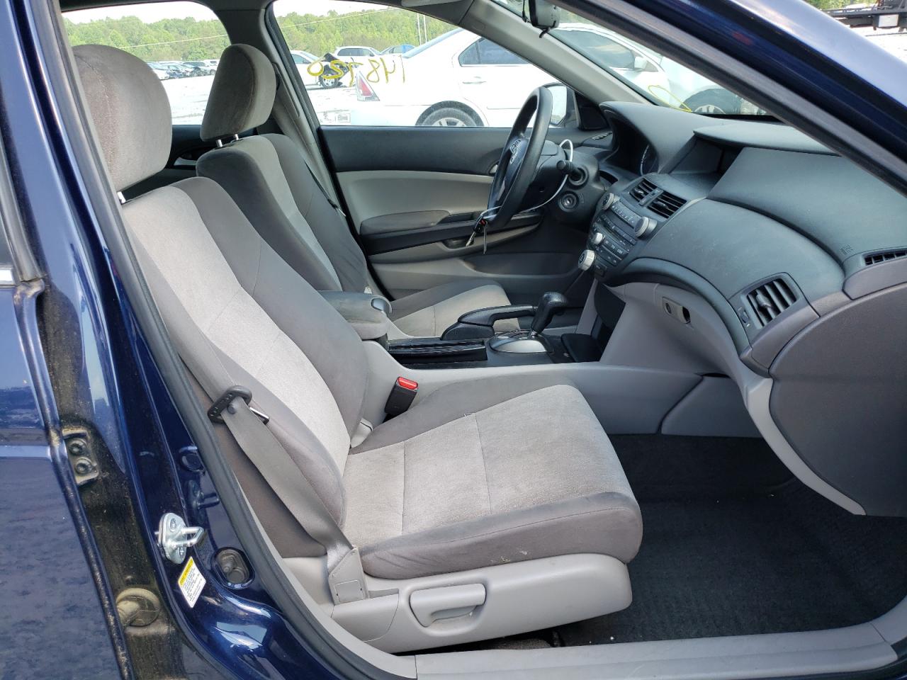 Photo 5 from auction – 2010 HONDA ACCORD LX with VIN 1HGCP2F31AA174968