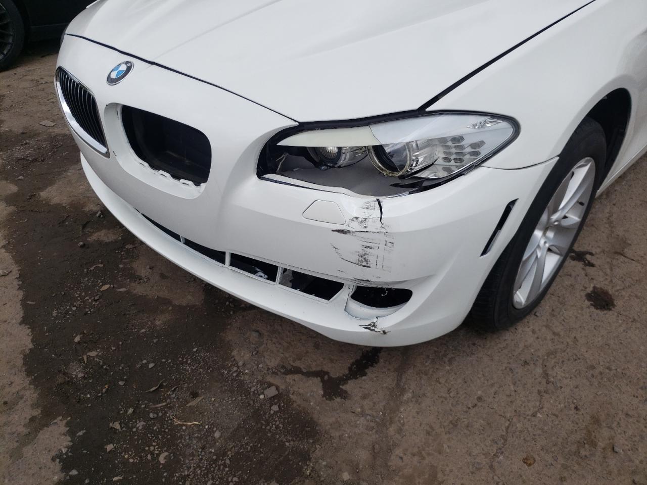 Photo 9 from auction – 2012 BMW 528 XI with VIN WBAXH5C54CDW06956